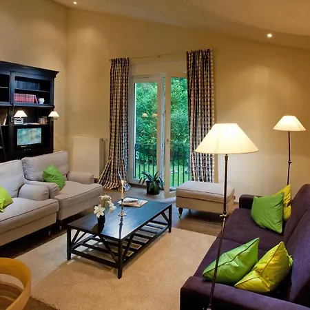 S'hisle アパート オーベルリート